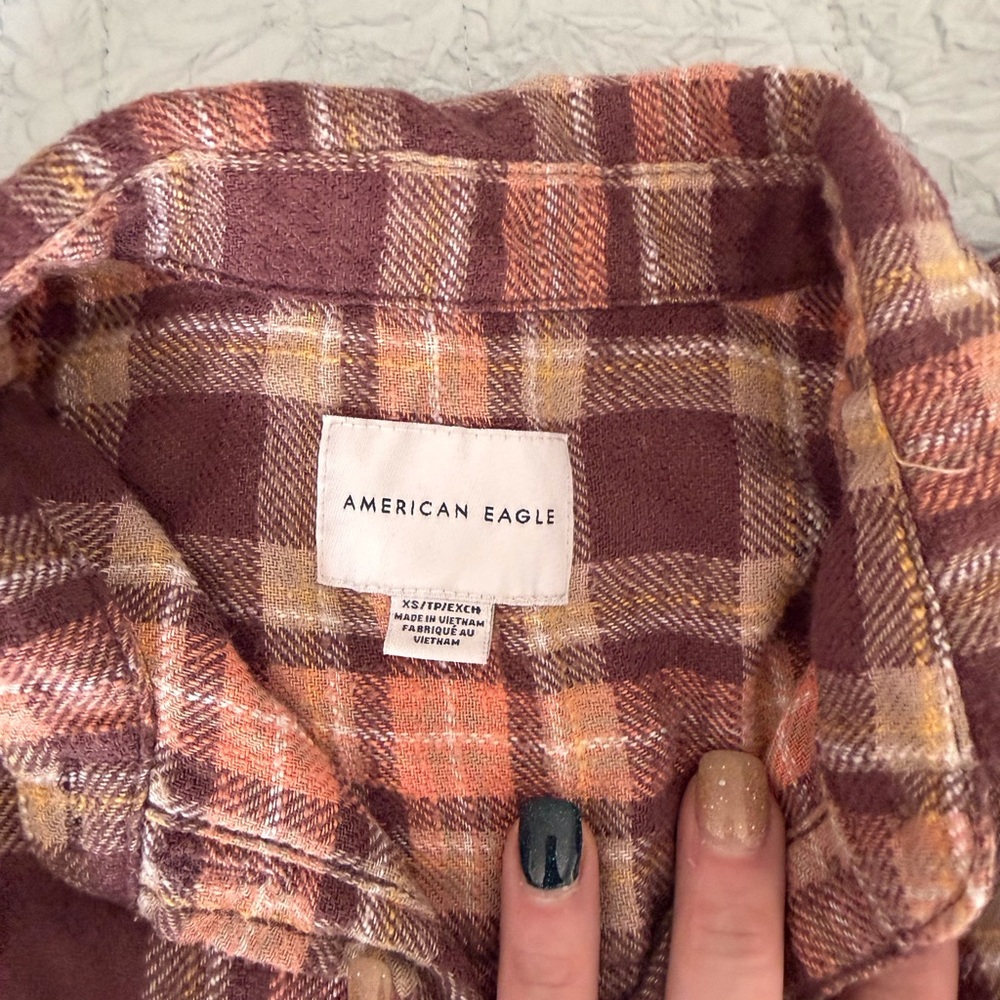 American Eagle Rust, Pink, and Cream Plaid Shirt Jacket - Picture 5 of 7